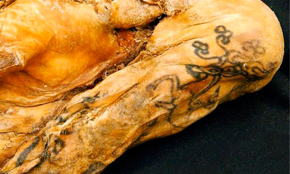 momia tatuada